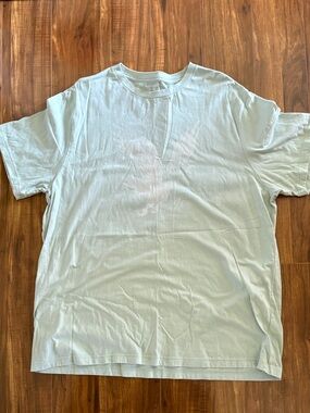 American Eagle Outfitters Men's Crewneck Tee